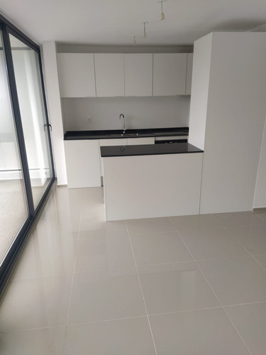 Imagen 18 de 24 de Apartamento En Venta De 2 Dormitorios C/ Cochera En Playa Mansa