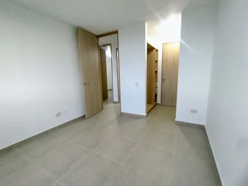 Apartamento En Arriendo En Ciudadela Pangola. Cod A8014697