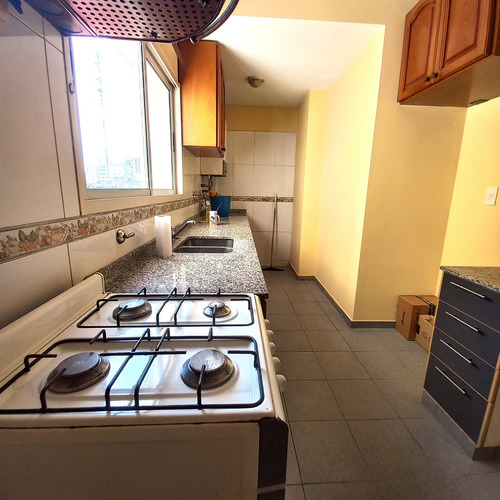 Departamento En Semi Piso 3 Ambientes, Calefacción Y Aa