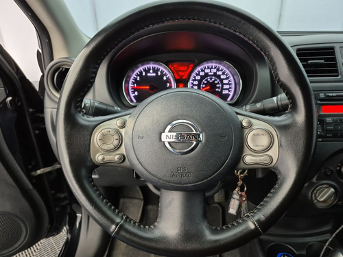 Nissan Versa 1.6 Advance