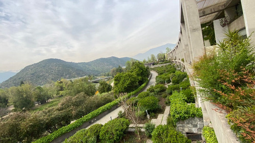 Exclusivo Triplex En Edificio Moderno, Ideal Para Familias