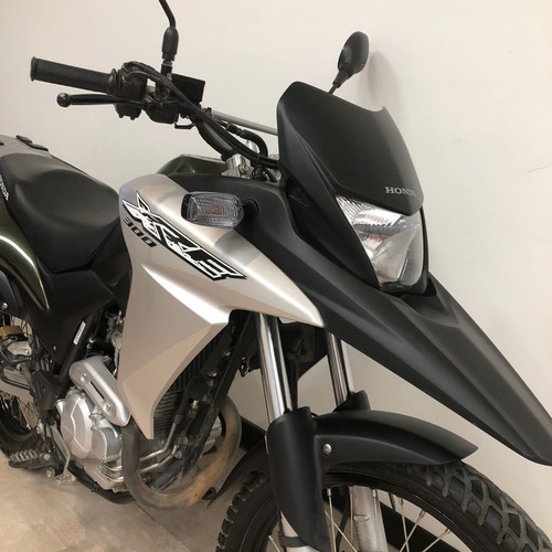 Imagen 3 de 17 de Honda Xre300 Usada
