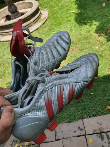 Adidas predator dorados sales