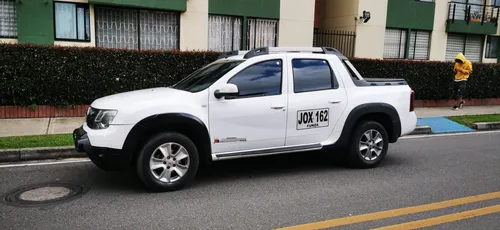 Renault Duster Oroch 2.0 Intens 4X4