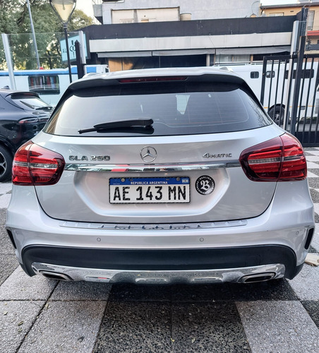 Mercedes-Benz Clase GLA 250 4matic