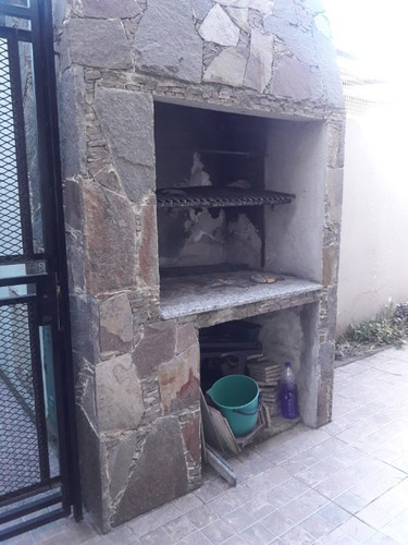 Imagen 5 de 14 de Departamento Tipo Casa En Venta En Lanus Este