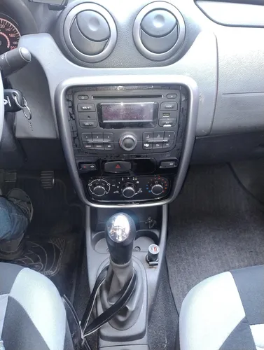Renault Logan 1.6 Dynamique Fii