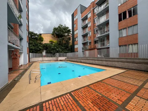 Apto Con Amplia Terraza Cubierta En Envigado