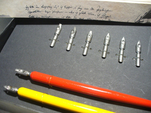 Set X8 Plumas P/ Caligrafía Gótica Soennecken + 2 Portapluma