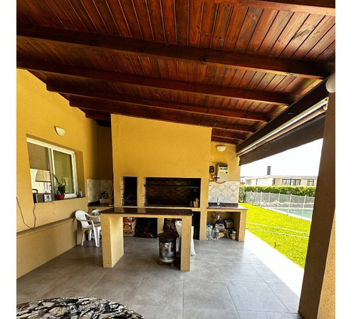 Imagen 20 de 25 de Venta- Impecable Casa En Barrio La Magdalena