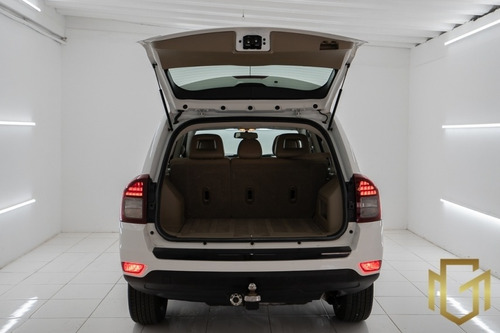Imagem 11 de 15 de Jeep Compass Sport 2.0 2014 Branca