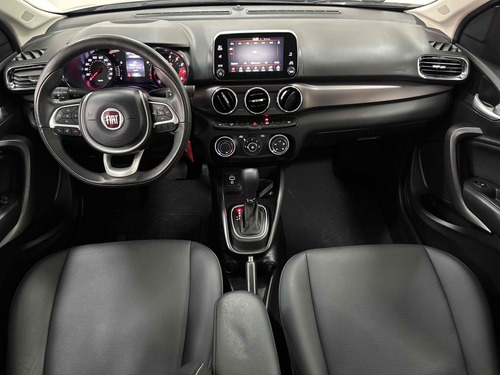 Fiat Cronos 1.8 E.TORQ FLEX PRECISION AT6