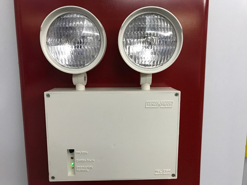 Lampara De Emergencia Led Marca Vencontrols Modelo Tel-06-ld