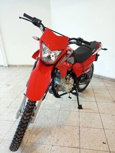 Imagen 4 de 12 de Mondial Td 250 M 2021
