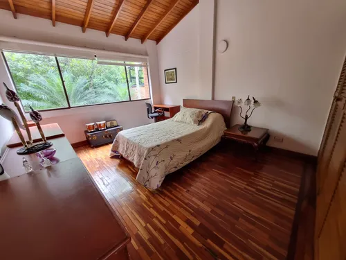 Casa En Venta En El Poblado Sector Los Gonzalez