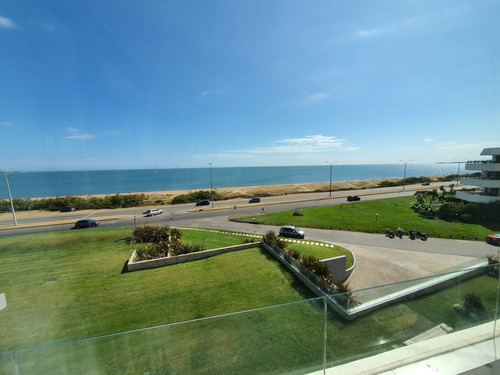 Imagen 6 de 25 de Apartamento En Venta De 3 Dormitorios En Playa Mansa (ref: Lij-5157)