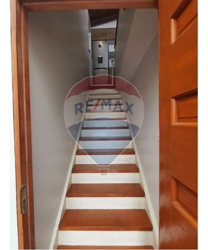 Se Arrienda Casa De 2d+1b+ Terraza En Maipú