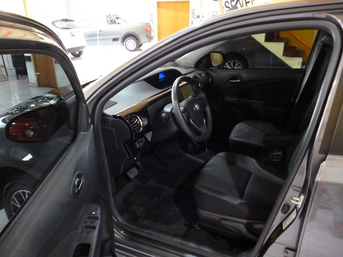 Imagen 10 de 15 de Toyota Etios Xls Aut 5p 2021