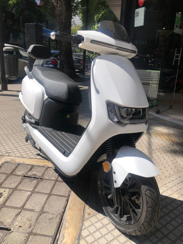 Imagen 12 de 15 de Moto Eléctrica Sunra Robo Doble Batería Litio Potenciada 0km