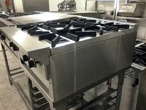 Cocina A Gas Industrial 4 Hornillas De Tope En Acero Inox