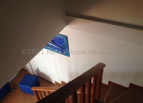 Imagen 4 de 13 de Leida Falcon Rentahouse Vende Townhouse En Chichiriviche Falcon 23-7035 Lf