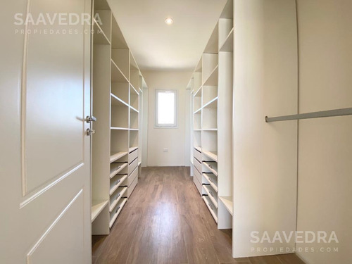 Imagen 24 de 30 de Casa En Venta Estilo Clásico. Barrio Tipas Lote Interno En Zona Bien Consolidada.