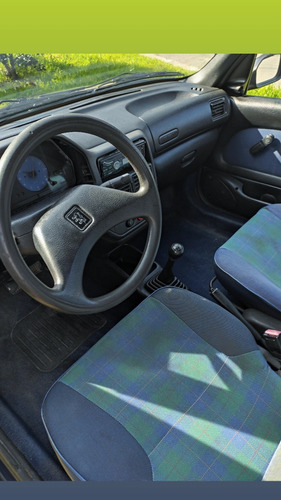 Peugeot 106 1.6 Vitamina