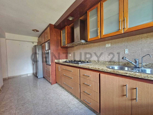 Apartamento En Venta Lomas Del Ávila Caracas
