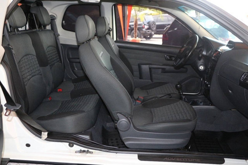 Imagem 10 de 12 de Fiat Strada 1.8 Mpi Adventure Cd 16v Flex 3p Manual