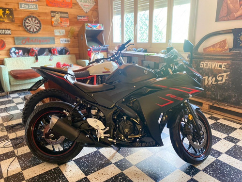 Imagen 8 de 11 de Yamaha R3