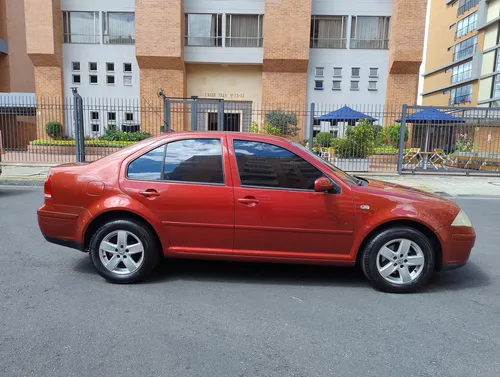 Volkswagen Jetta Trendline 2.0 Mecánico