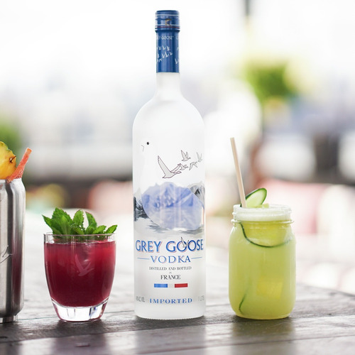 Vodka Grey Goose 1750ml Botellon Magnum En Estuche