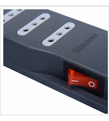 Alargador Múltiple Gris 6 Tomas C/led 3mts Bticino