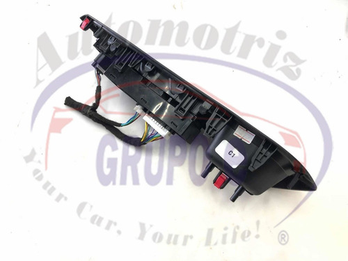 Charola Control Principal Versa Piloto 2020 Original Nissan (Usado)