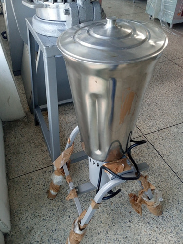 Imagen 1 de 2 de Licuadora Industrial ,marca Met Visa, Modelo 15 Litros