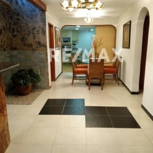 Imagen 2 de 10 de Casa En Venta Urbanización La Suiza