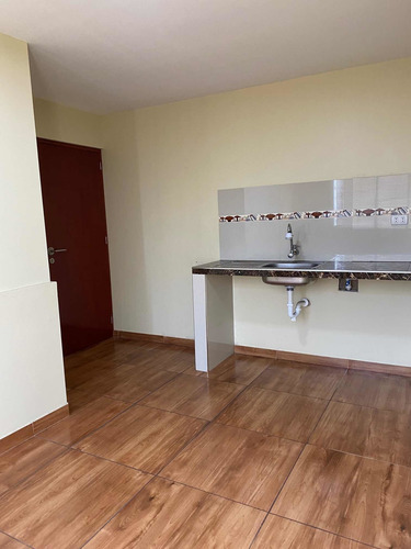 Imagen 28 de 29 de Mini Depa 30 M2 Incluye Servicios Cuadra 3 Av. La Molina - Atento Peru-2023