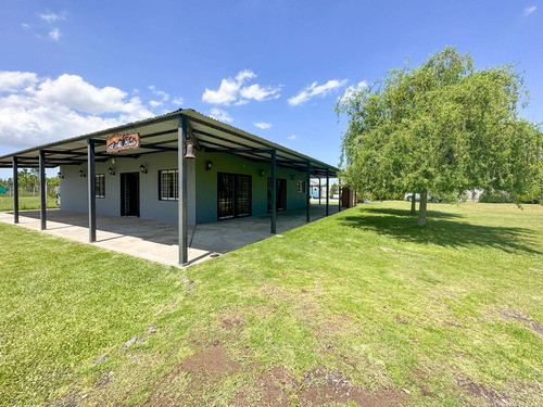 Quinta En Venta En Viejos Ombues