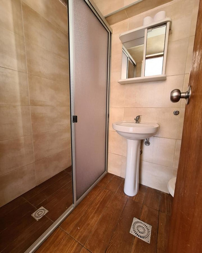 Imagen 10 de 15 de Oportunidad! Venta - Depósito - Terreno - Local - Frente A Mercado Modelo!