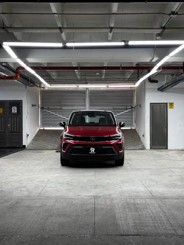 Opel Crossland 1.2L Edition