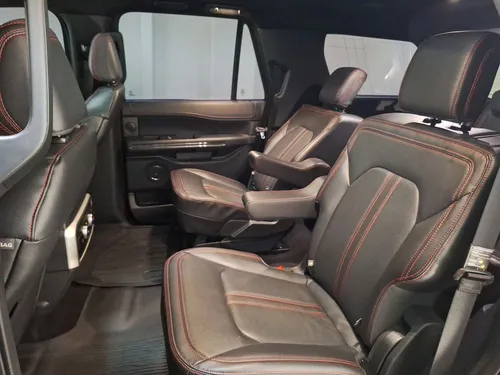 Ford Expedition Limited Stealth Performance 2023