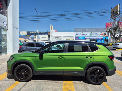 Volkswagen Taos 1.4 Tsi Highline At