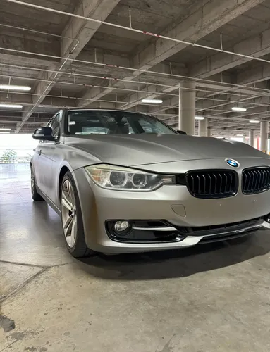 BMW Serie 3 2.0 328ia Sport Line aut