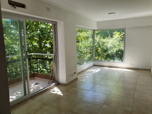 Imagen 2 de 7 de Departamento En Venta En Caseros