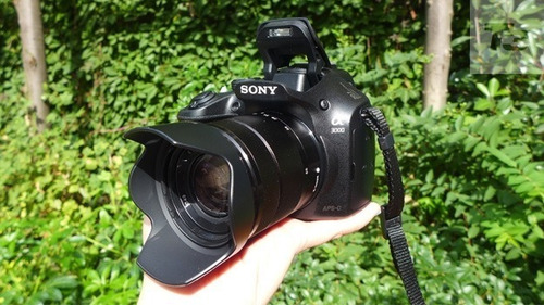 Sony Ilce A3000 Corpo Funcionando (detalhe)