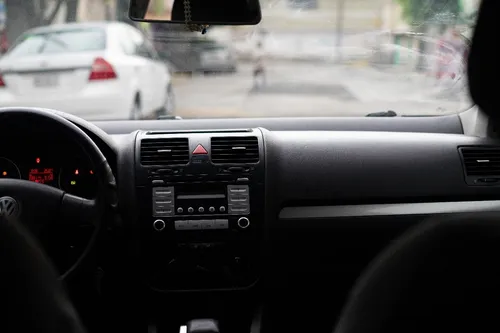 Volkswagen Bora 2.0 Style Active Tiptronic At