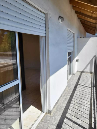Dúplex En Venta - 2 Dormitorios 1 Baño - Cochera - 75mts2 - Esteban Echeverría