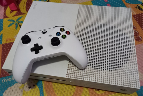 Vídeo Game Xbox One S 