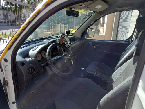 Venta Taxis Con Vehiculos Y Permisos