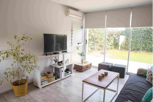 Imagen 6 de 22 de Casa En Venta En City Bell